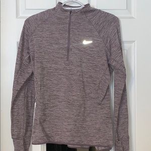 nike womens quarter zip